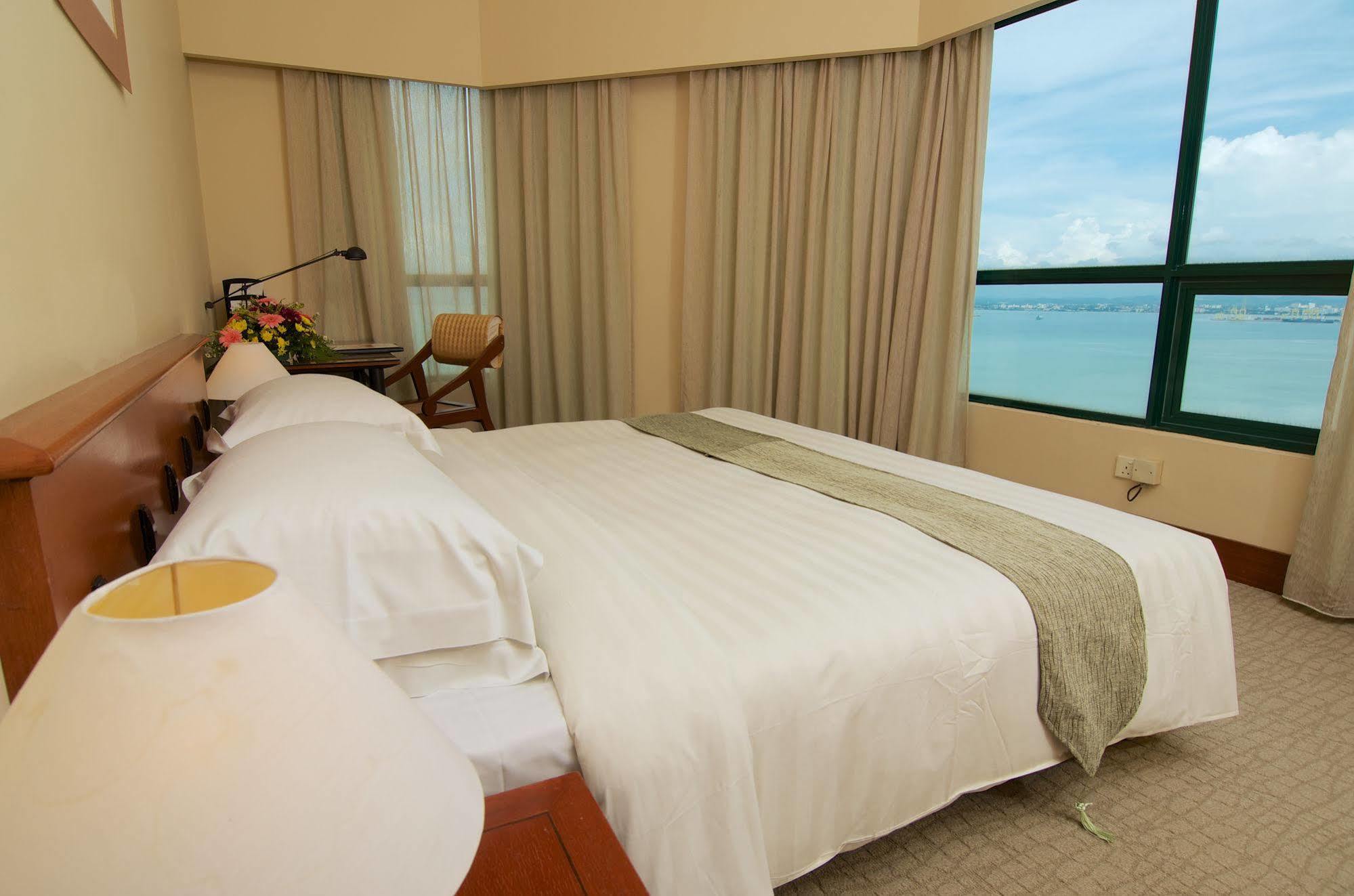 Hotel Ascott Gurney Penang 5*